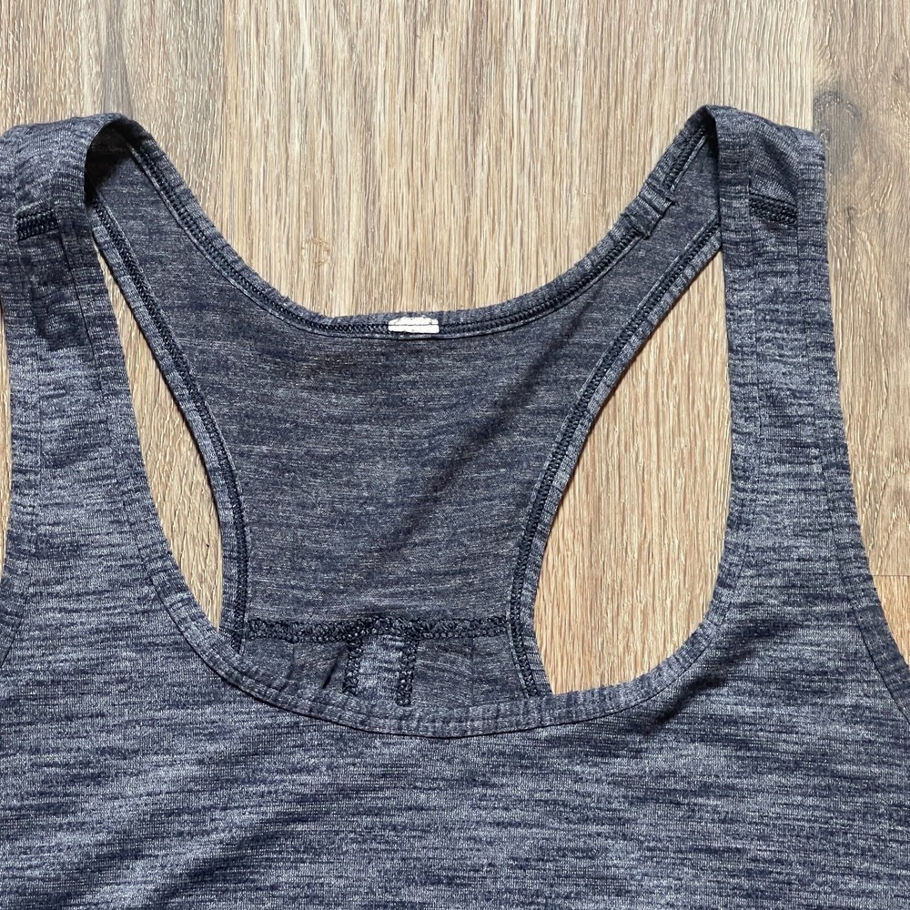 Lululemon Salute the Sun Racerback Tank Top Gray Size 2 Women's Athleticwear - Picture 2 of 6